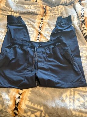 lululemon athletica Navy Blue women’s Jogger Pants